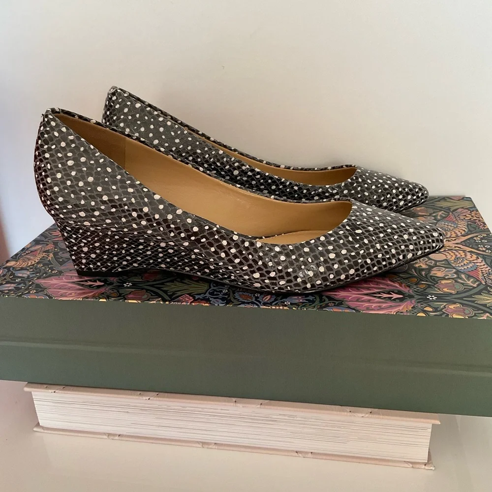 Talbots Low Wedge Size 9.5